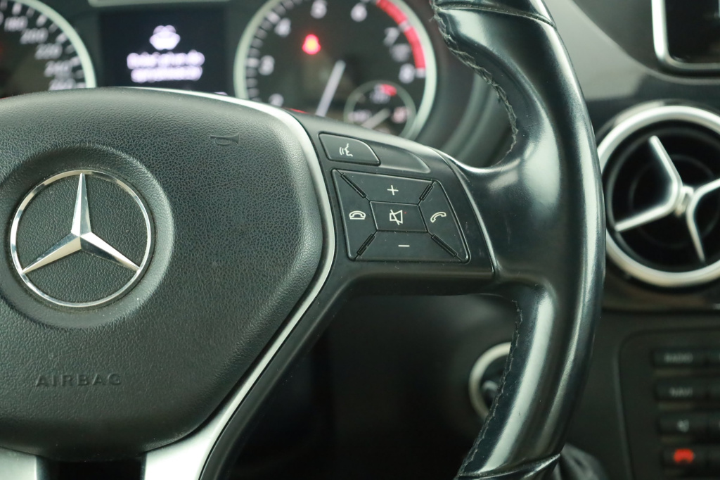 Mercedes-Benz B