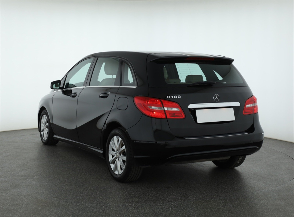 Mercedes-Benz B