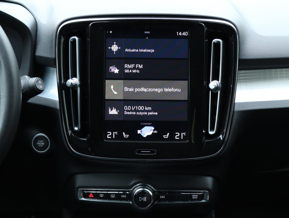 Volvo XC40