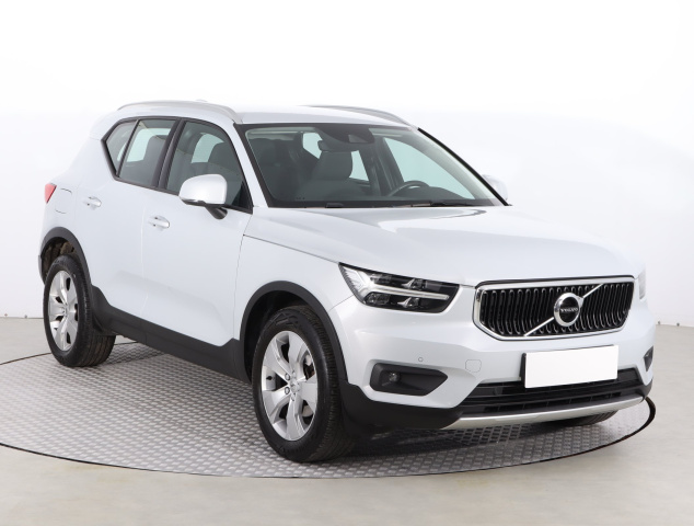 Volvo XC40 2021