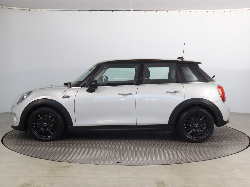 MINI 5-door