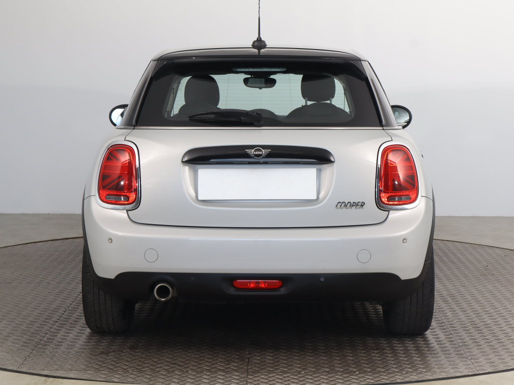 MINI 5-door