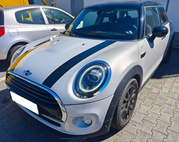 MINI 5-door 2018