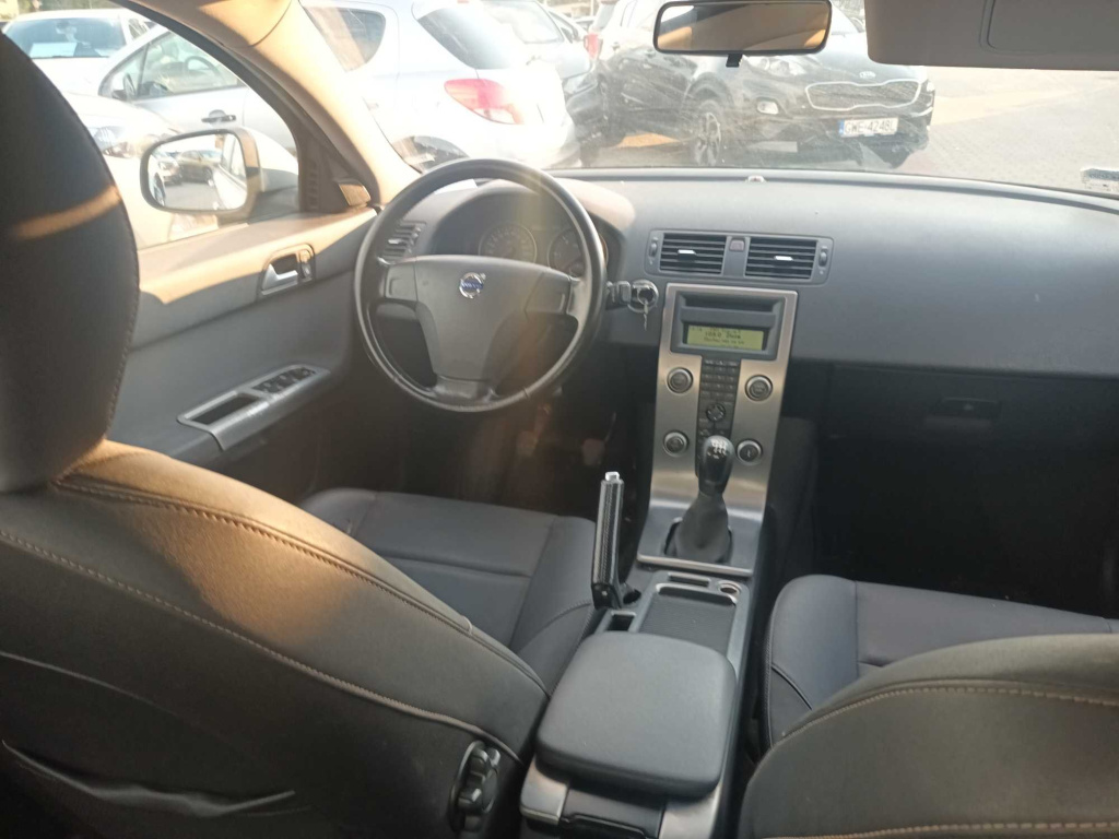Volvo S40