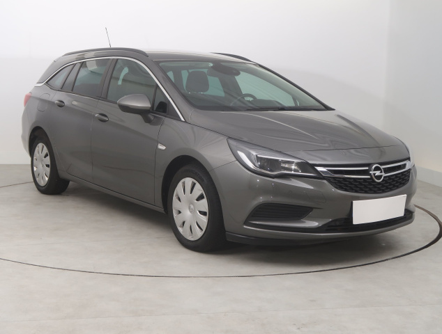 Opel Astra, 2019