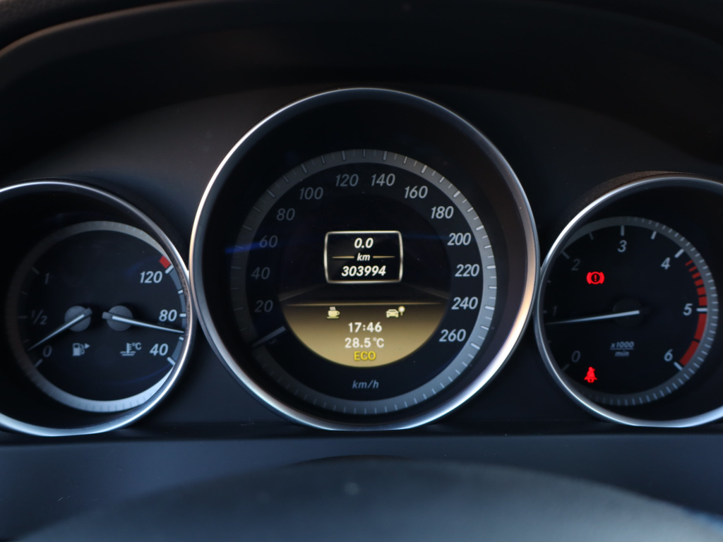 Mercedes-Benz C