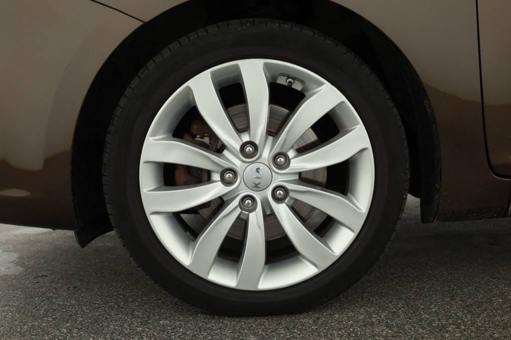 Kia Carens