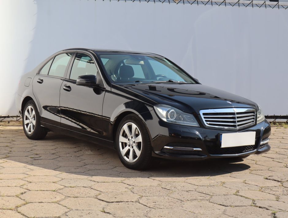 Mercedes-Benz C - 2012
