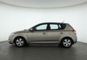 Kia Ceed - 2010