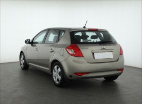 Kia Ceed - 2010