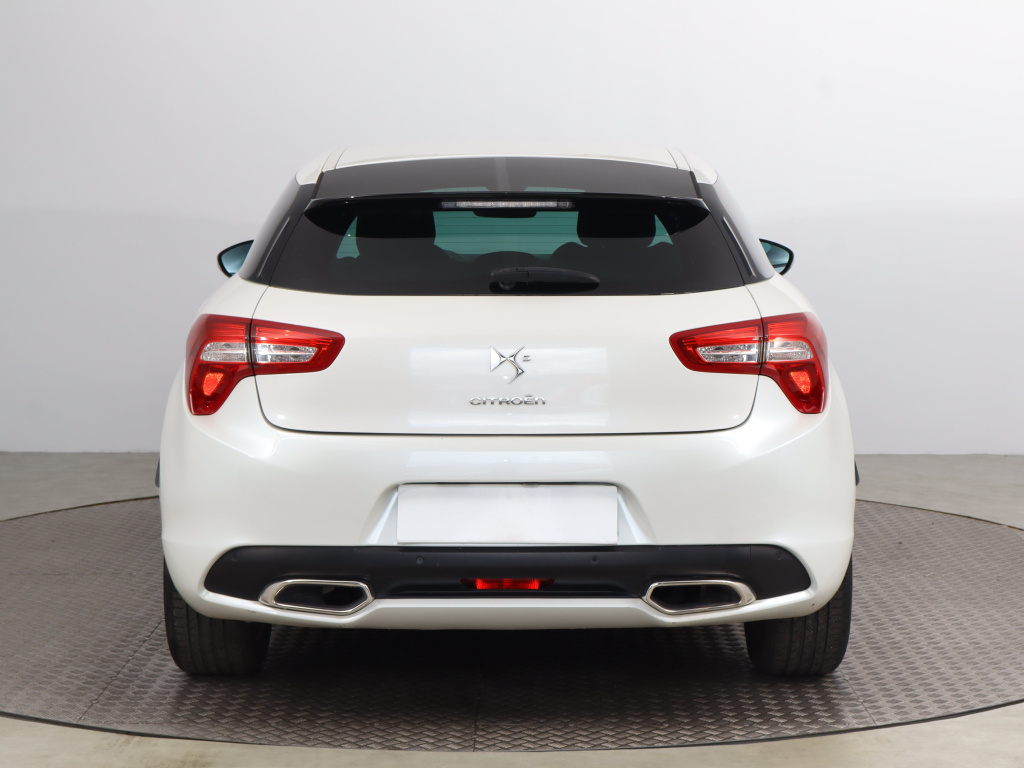 Citroen DS5