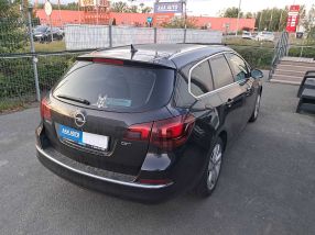 Opel Astra - 2014