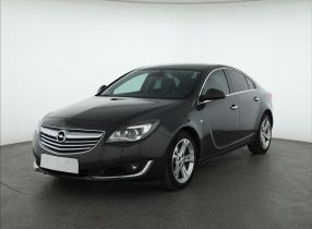 Opel Insignia - 2013