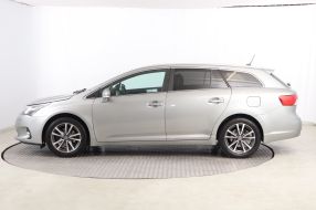 Toyota Avensis - 2012