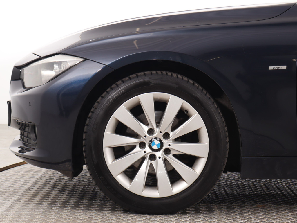 BMW 3