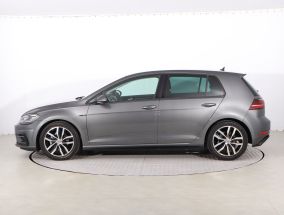 Volkswagen Golf - 2017