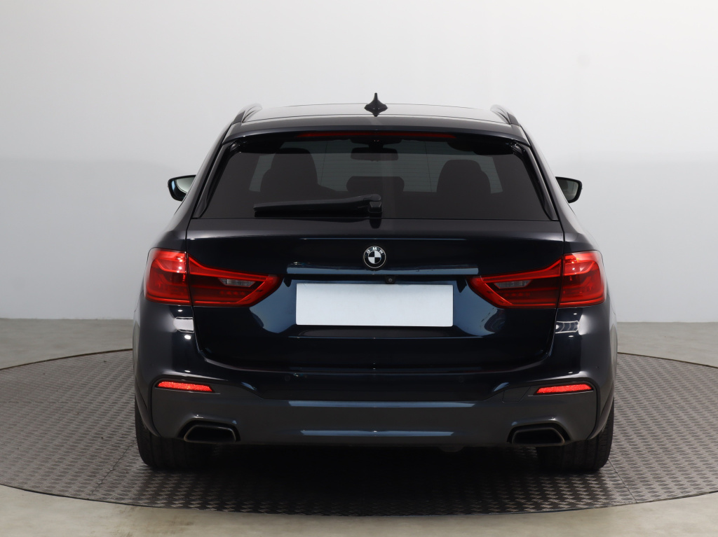 BMW 5