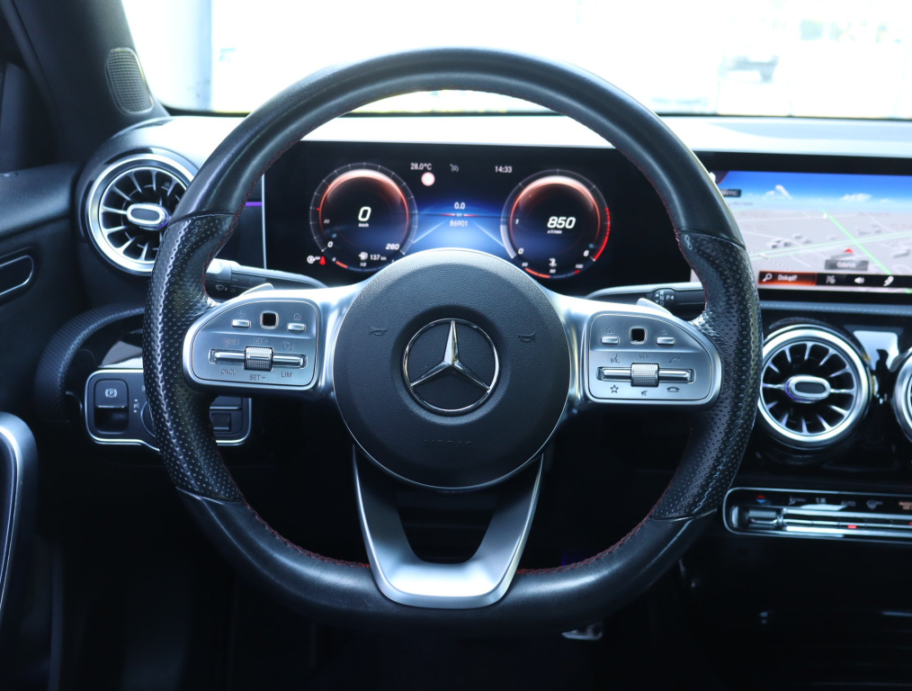 Mercedes-Benz A
