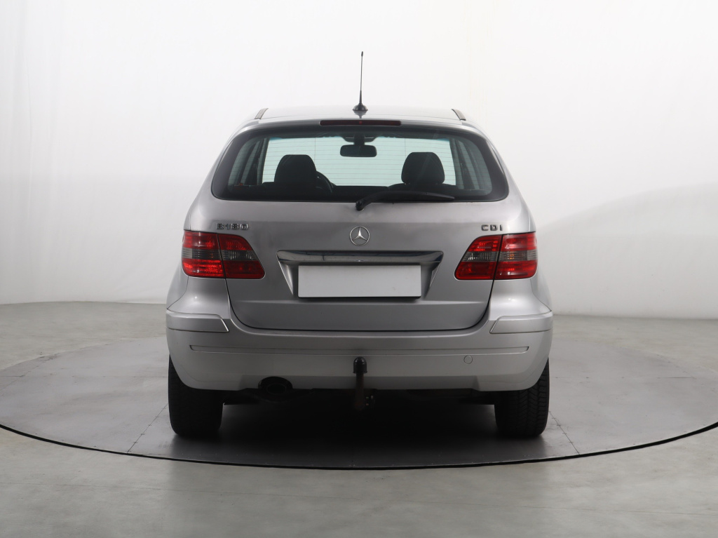 Mercedes-Benz B
