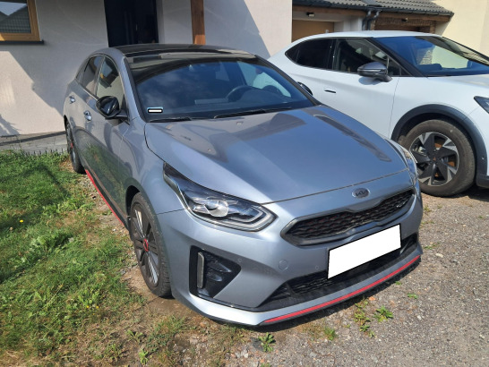 Kia ProCeed