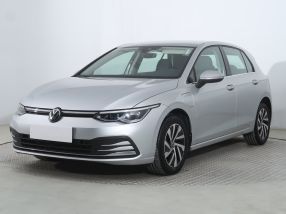 Volkswagen Golf - 2022
