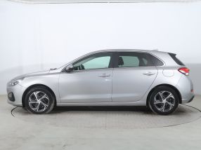 Hyundai i30 - 2021