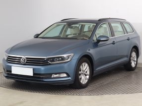 Volkswagen Passat - 2016