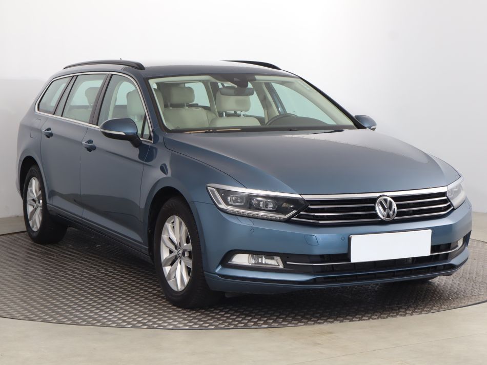 Volkswagen Passat - 2016