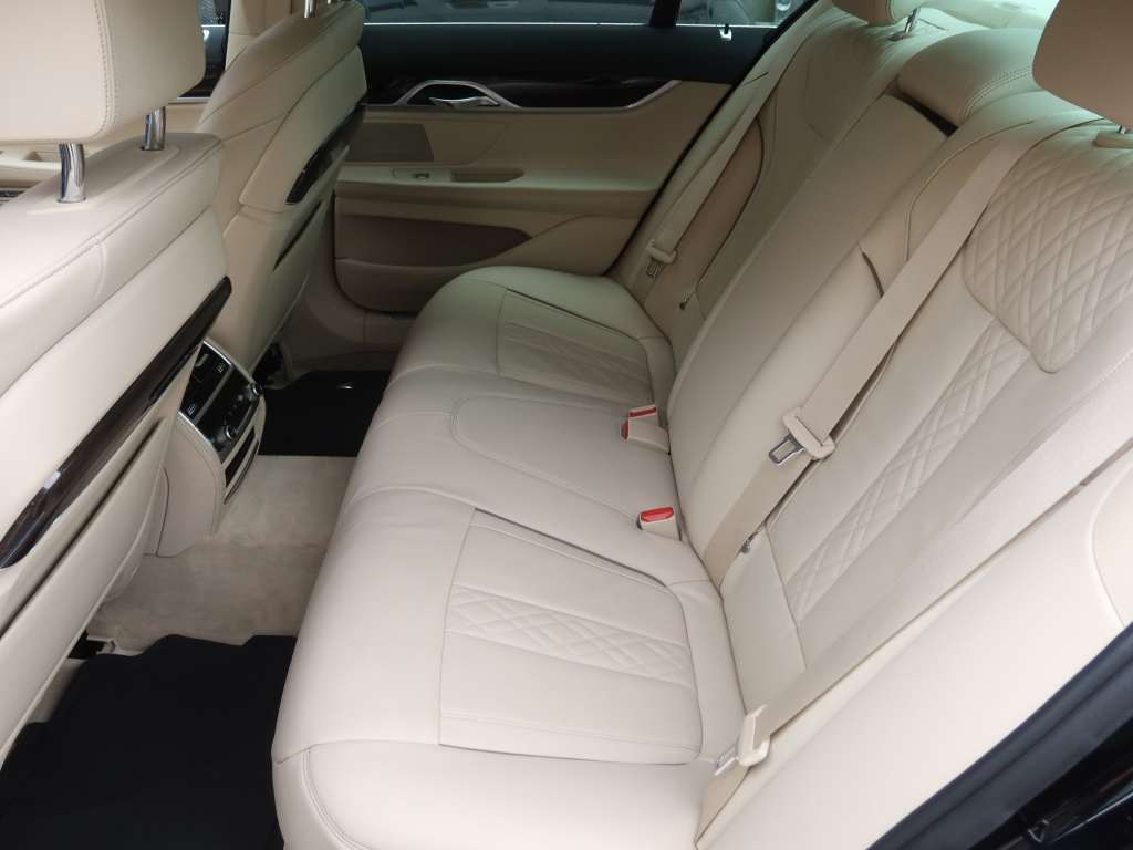 BMW 7