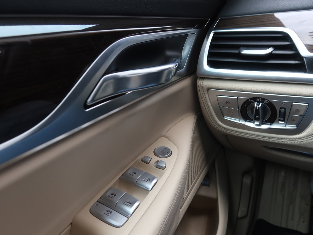 BMW 7