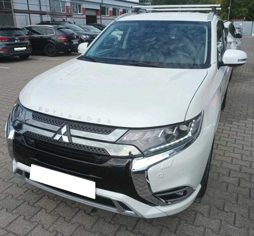 Mitsubishi Outlander 2020