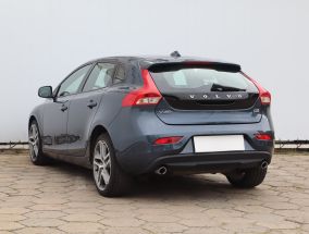 Volvo V40 - 2018