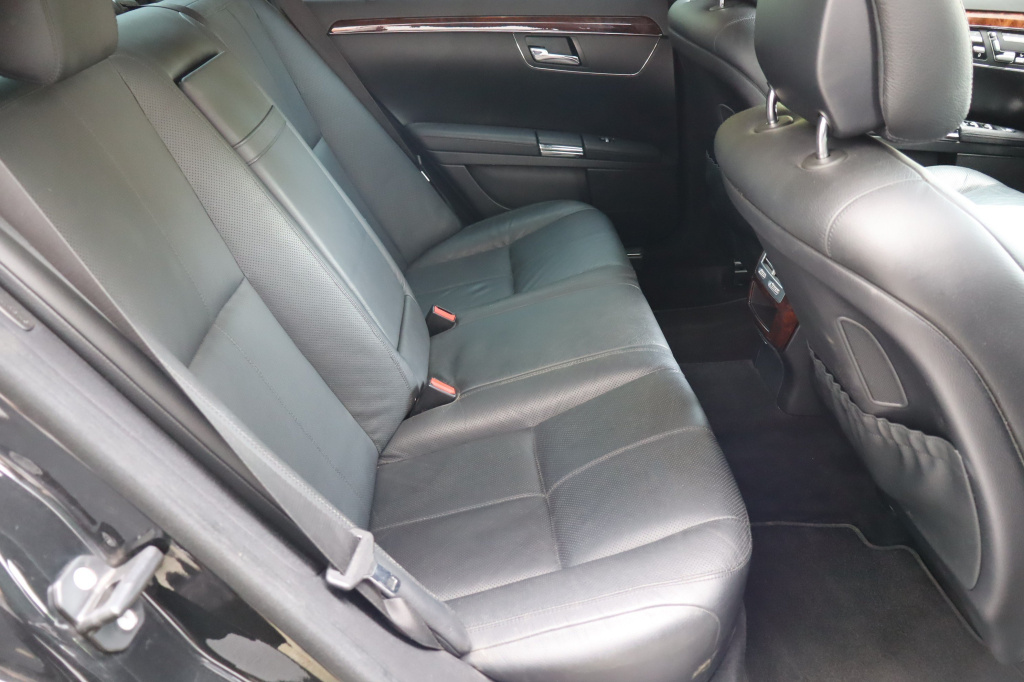 Mercedes-Benz S