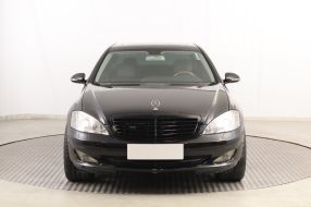 Mercedes-Benz S - 2009
