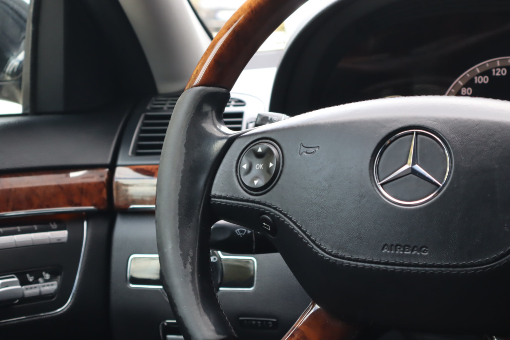 Mercedes-Benz S