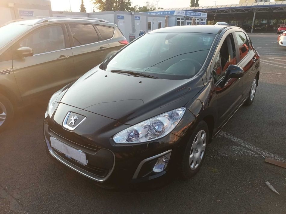Peugeot 308 - 2011