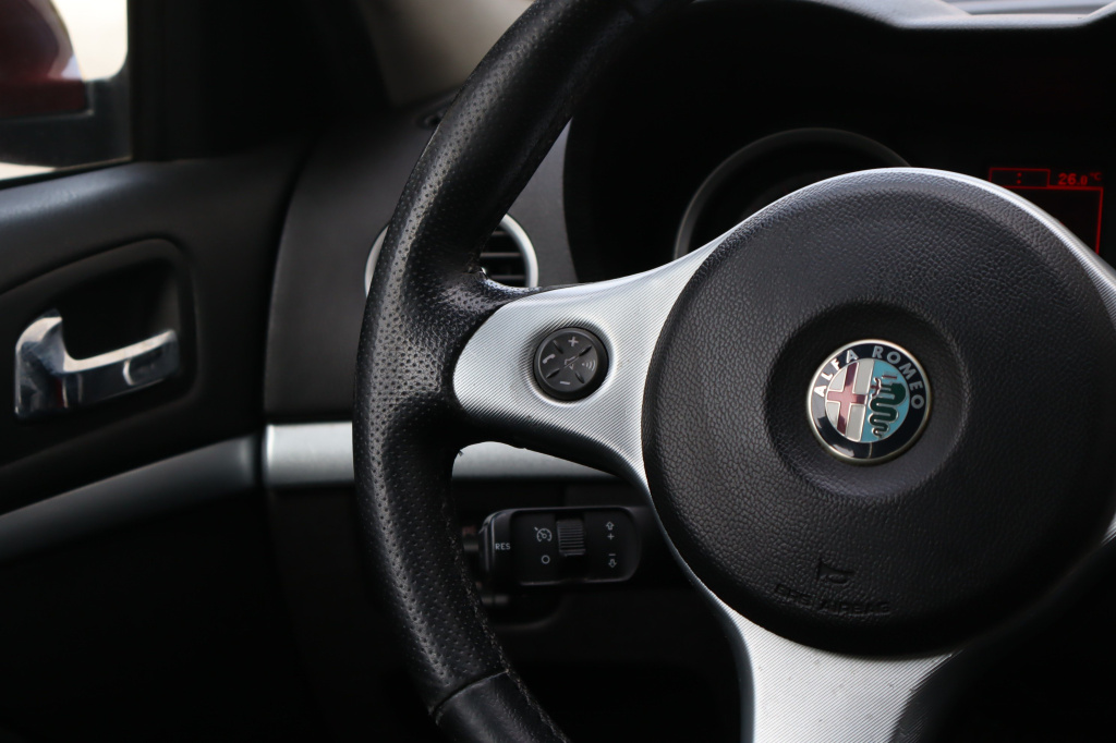 Alfa Romeo 159
