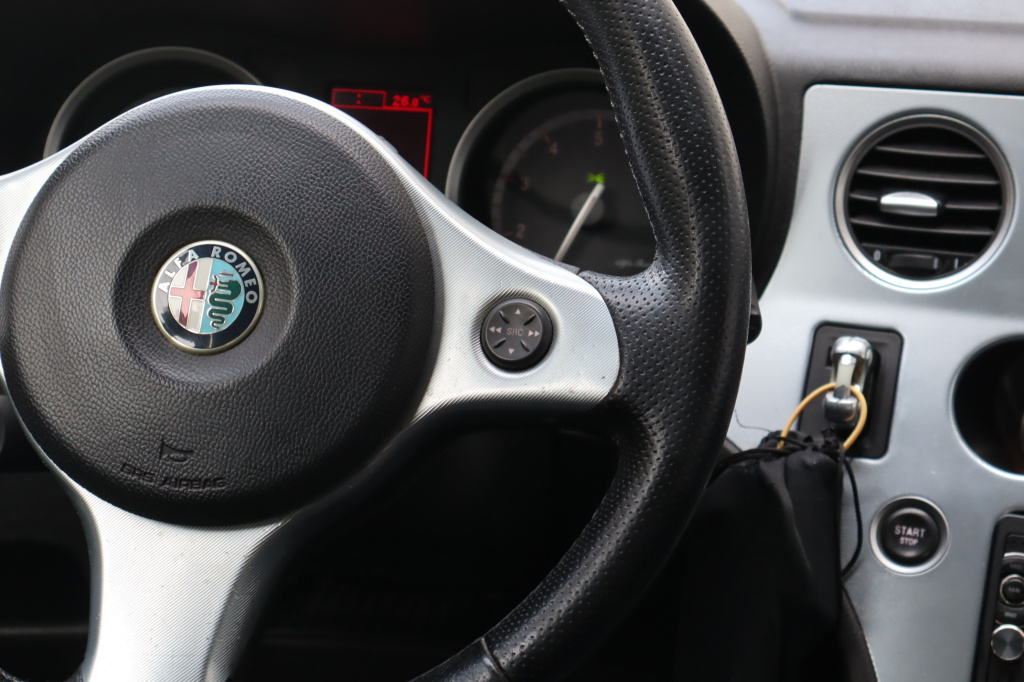 Alfa Romeo 159