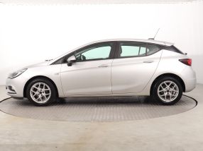 Opel Astra - 2018