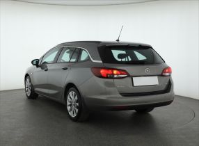 Opel Astra - 2017