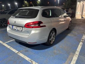 Peugeot 308 - 2015