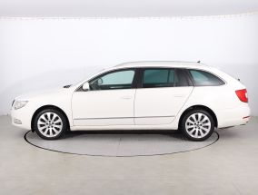 Skoda Superb - 2013