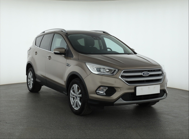 Ford Kuga, 2018