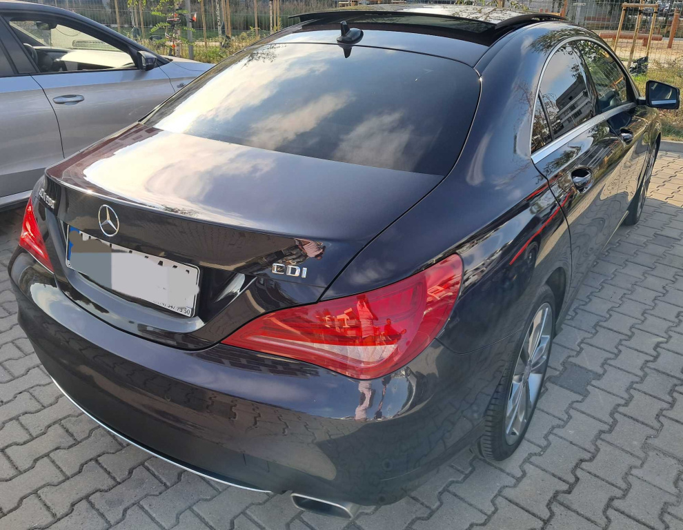 Mercedes-Benz CLA