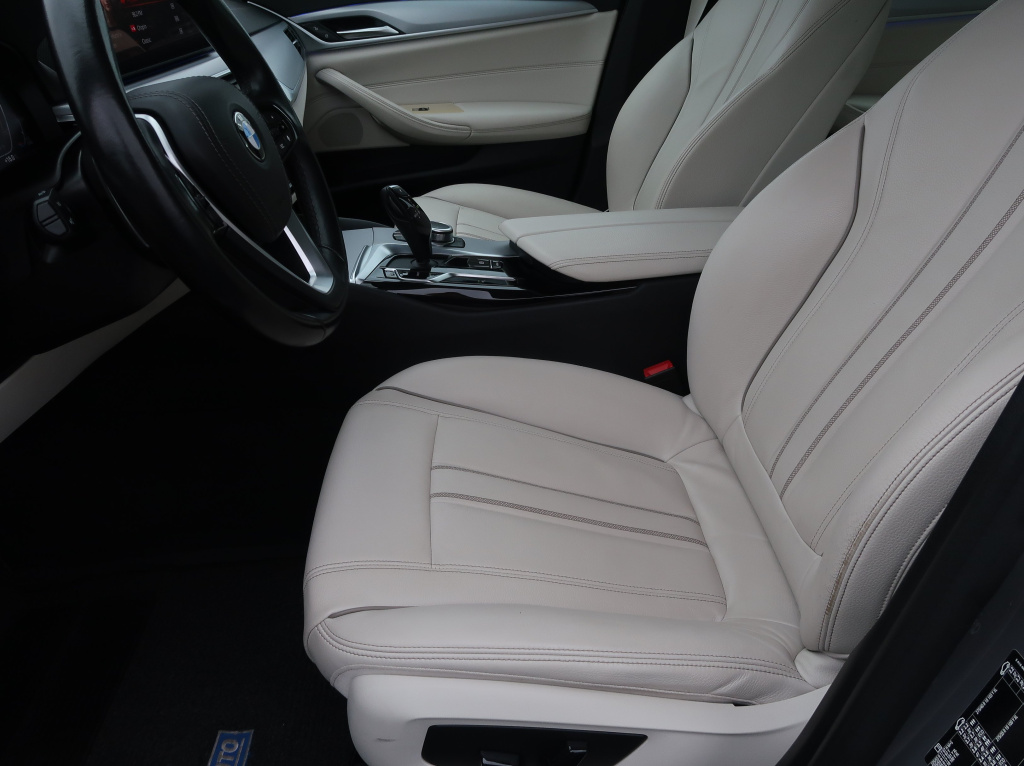 BMW 5