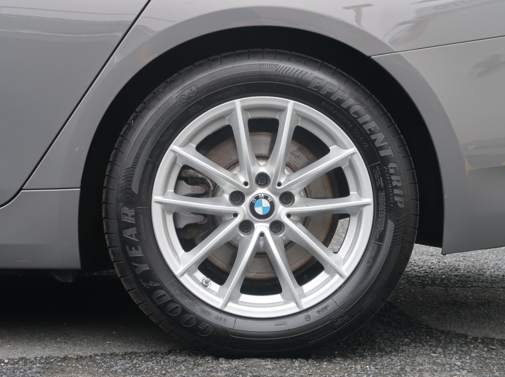BMW 5