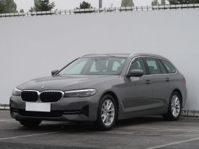 BMW 5 - 2022