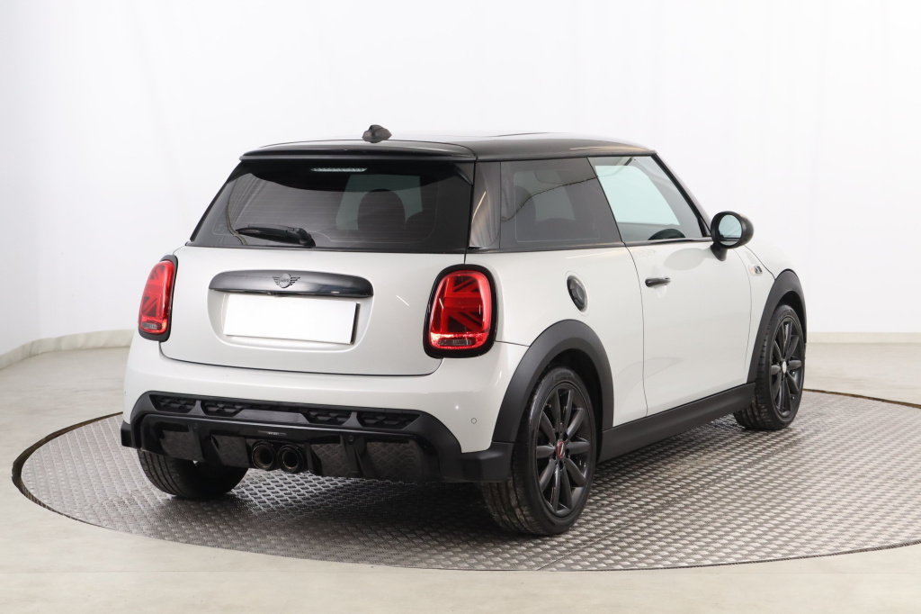 MINI 3-door