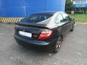 Mercedes-Benz C - 2005