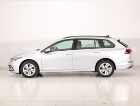 Volkswagen Golf - 2022